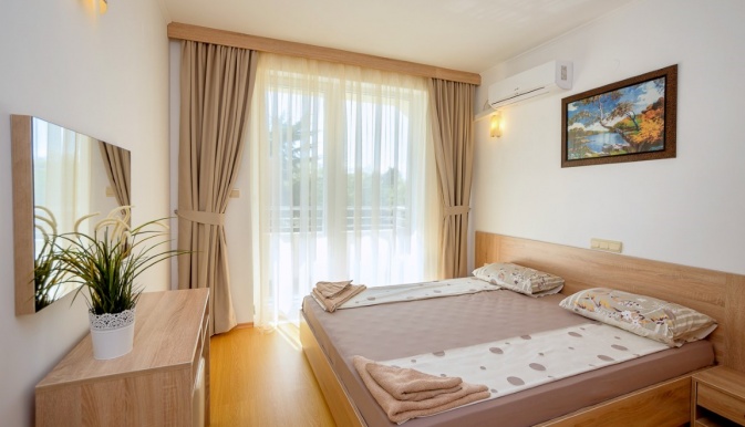 KRISTAL_BEACH_APARTHOTEL_NESSEBAR_BULGARIA_AIR_TOUR_TRAVEL